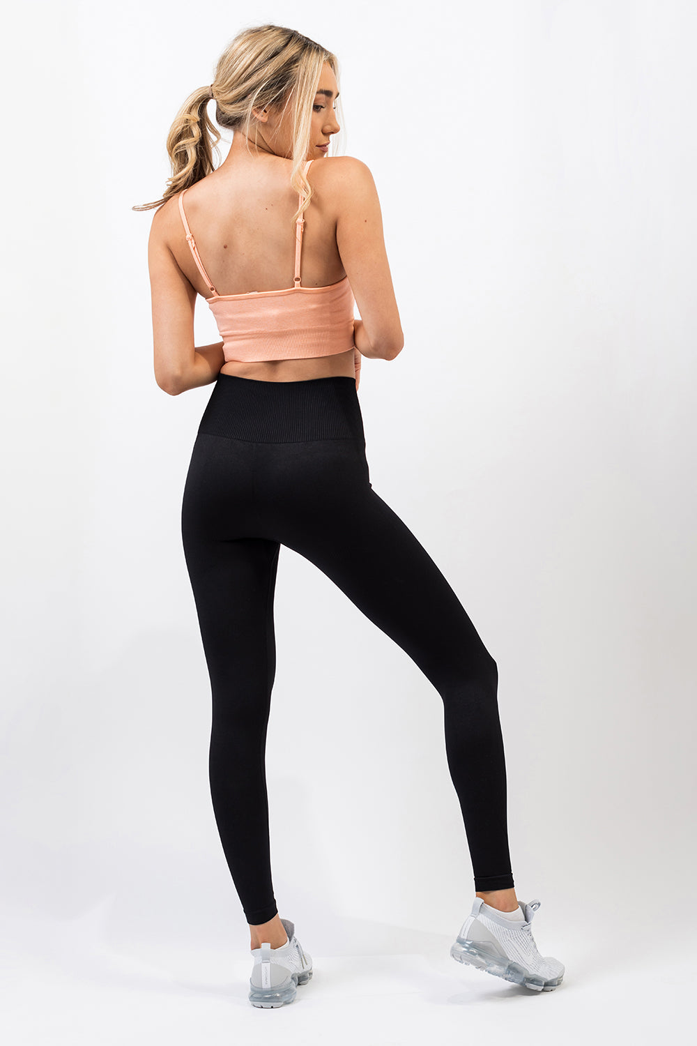 Pure Black Seamless Leggings - Kreps